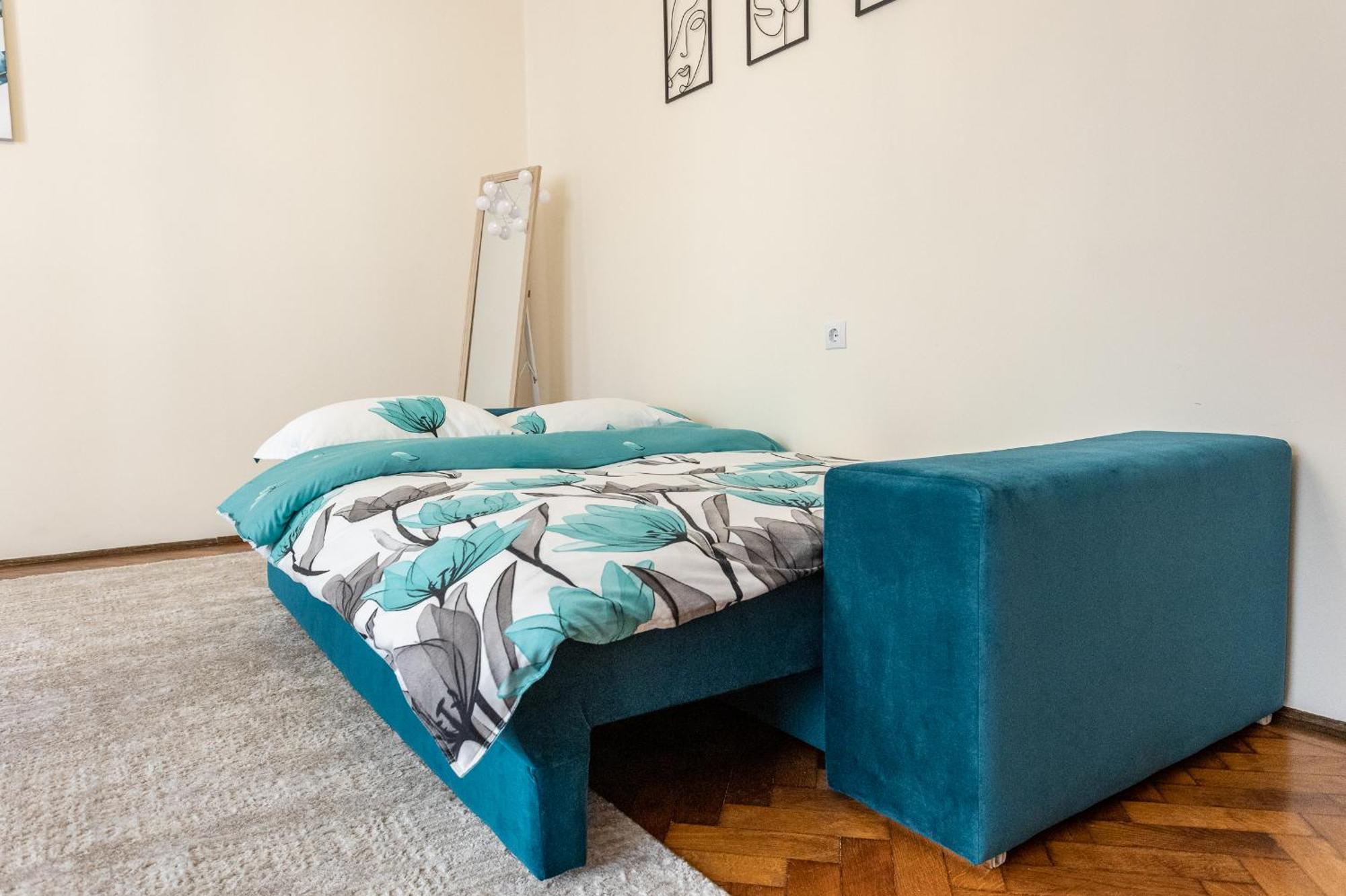 Supreme Deer Apartment Брашов Екстериор снимка